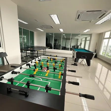 121 Residences By The Homez Near One Utama, Starling Mall, Atria Petaling Jaya Bagian luar foto