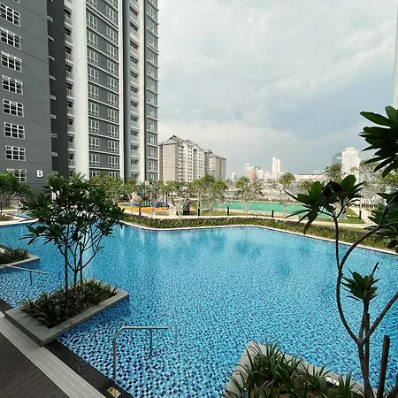 121 Residences By The Homez Near One Utama, Starling Mall, Atria Petaling Jaya Bagian luar foto