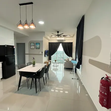121 Residences By The Homez Near One Utama, Starling Mall, Atria Petaling Jaya Bagian luar foto