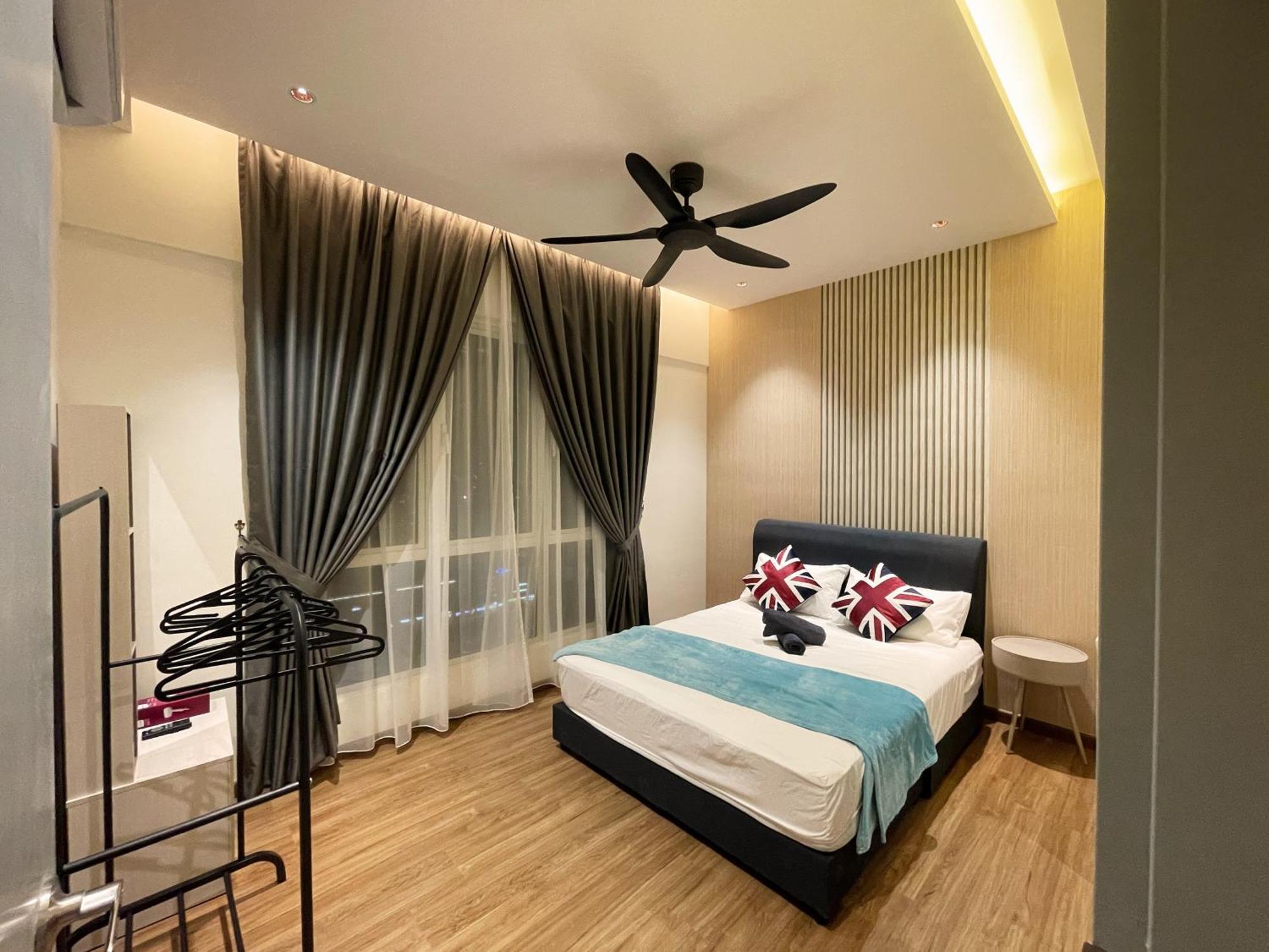 Apartment 121 Residences By The Homez Near One Utama, Starling Mall, Atria