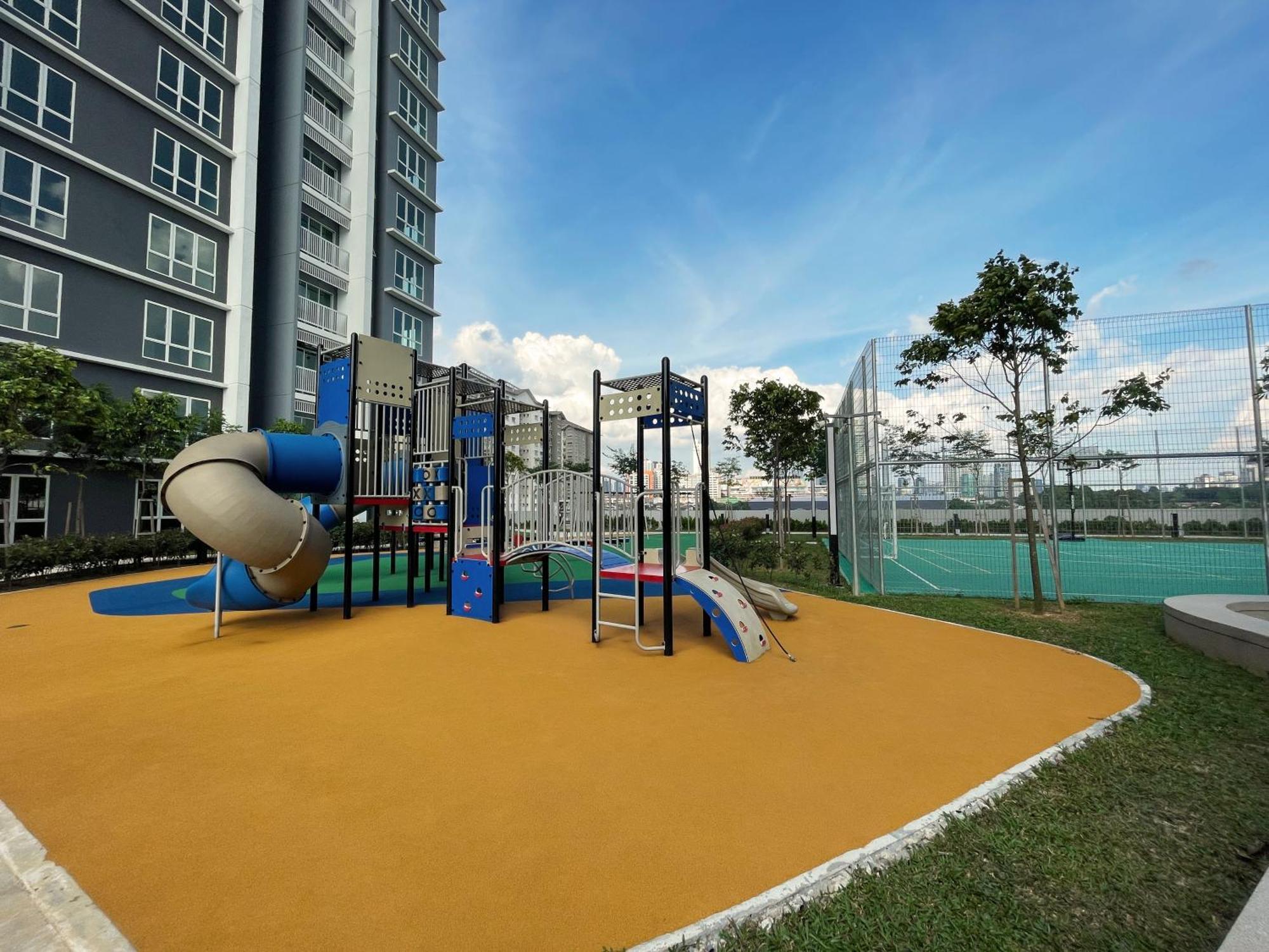 Apartment 121 Residences By The Homez Near One Utama, Starling Mall, Atria Petaling Jaya