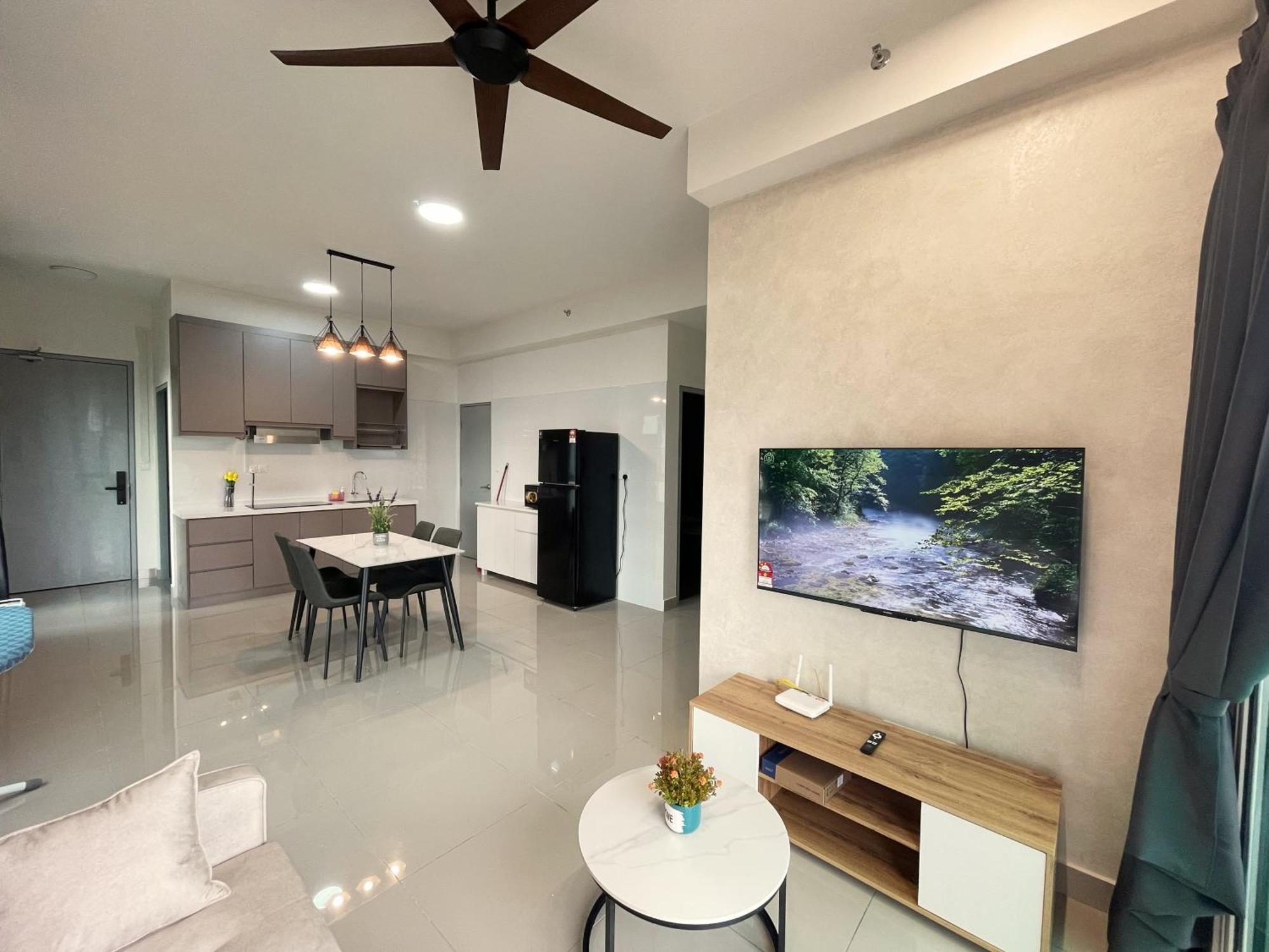 121 Residences By The Homez Near One Utama, Starling Mall, Atria Apartment Petaling Jaya